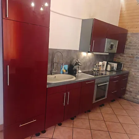 Neu Maisonette Haus Jedes Mit Eigenem Bad , Schlafen Im Mit Einbaukueche * Eschweiler