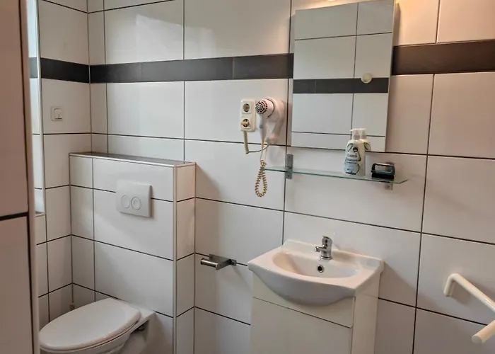 Neu Maisonette Haus Jedes Mit Eigenem Bad 7 Betten, Schlafen Im Mit Einbaukueche Lejlighed