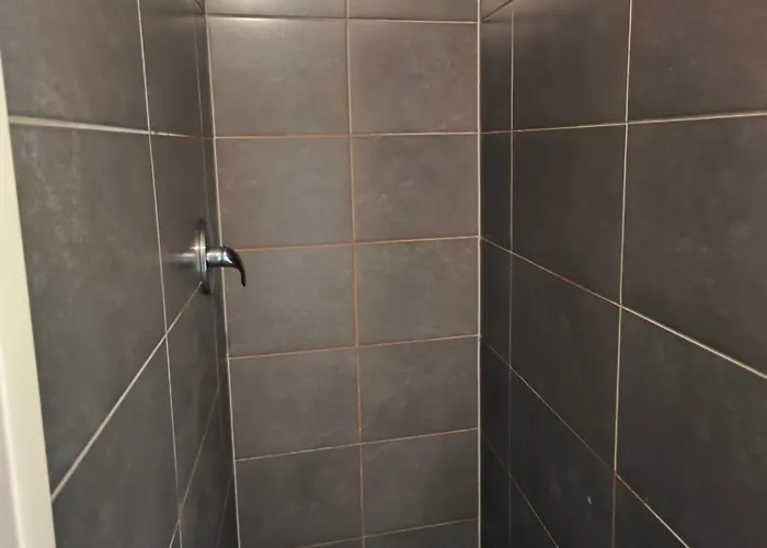 Lejlighed Neu Maisonette Haus Jedes Mit Eigenem Bad 7 Betten, Schlafen Im Mit Einbaukueche