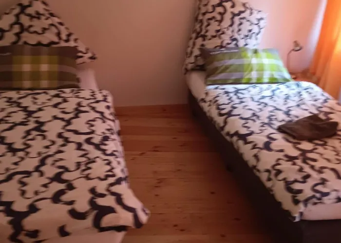 Neu Maisonette Haus Jedes Mit Eigenem Bad 7 Betten, Schlafen Im Mit Einbaukueche Lejlighed Eschweiler