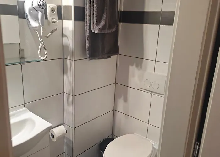 Neu Maisonette Haus Jedes Mit Eigenem Bad 7 Betten, Schlafen Im Mit Einbaukueche Lejlighed